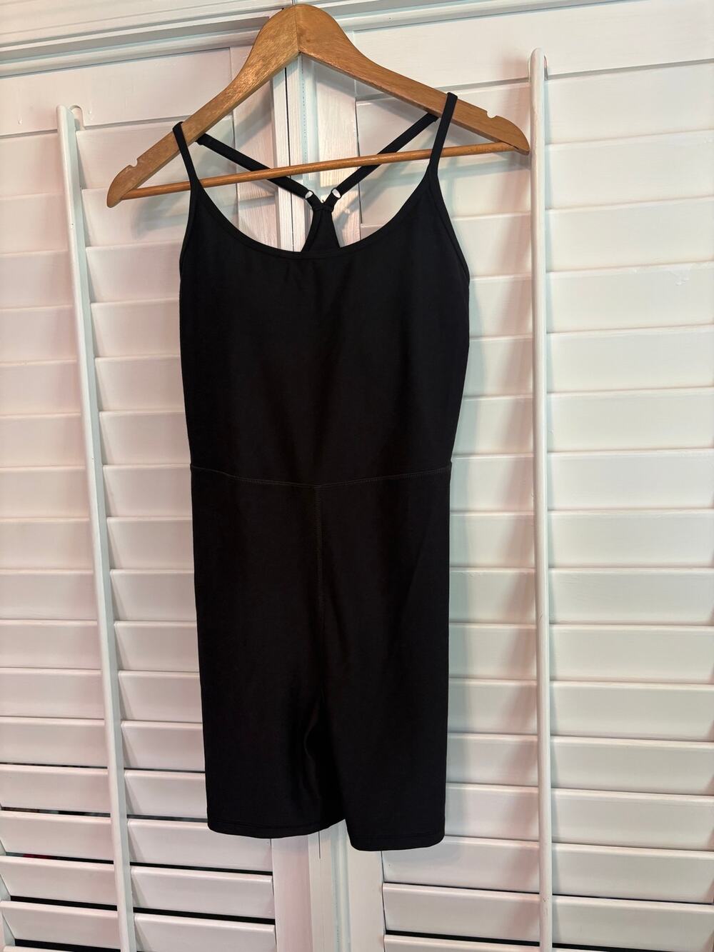 Old Navy Cloud Black Active Romper‎ Size Medium